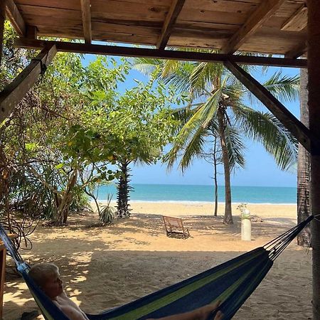 Breezy Beach Cabanas Vịnh Arugam Ngoại thất bức ảnh