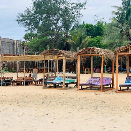 Breezy Beach Cabanas Vịnh Arugam Ngoại thất bức ảnh