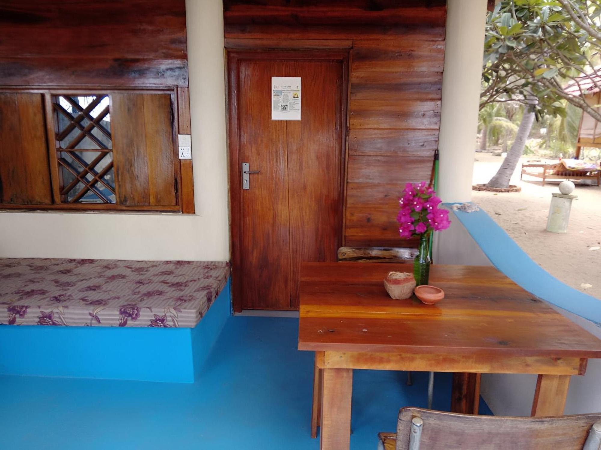 Breezy Beach Cabanas Vịnh Arugam Ngoại thất bức ảnh