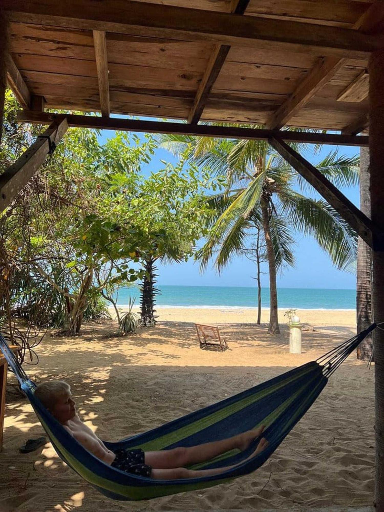 Breezy Beach Cabanas Vịnh Arugam Ngoại thất bức ảnh