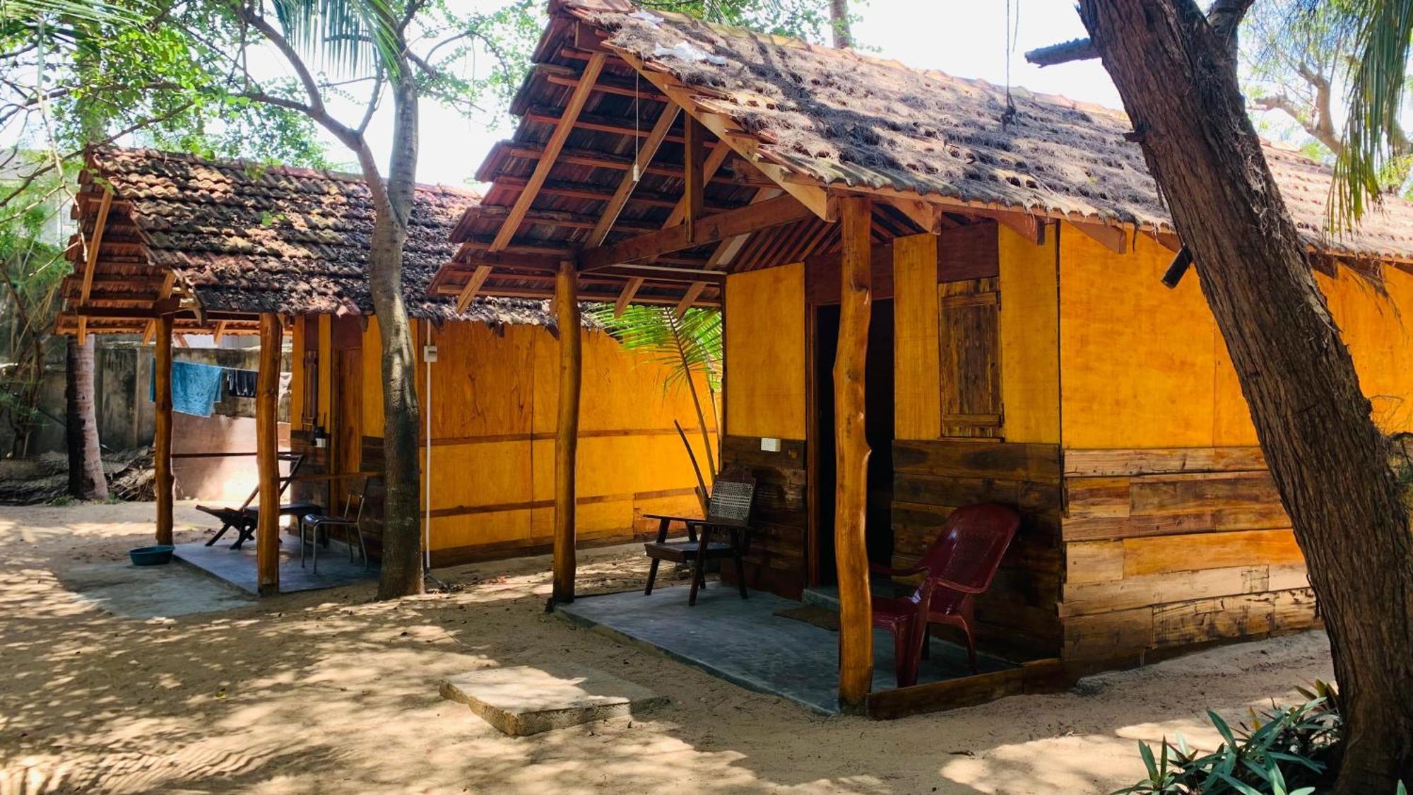 Breezy Beach Cabanas Vịnh Arugam Ngoại thất bức ảnh