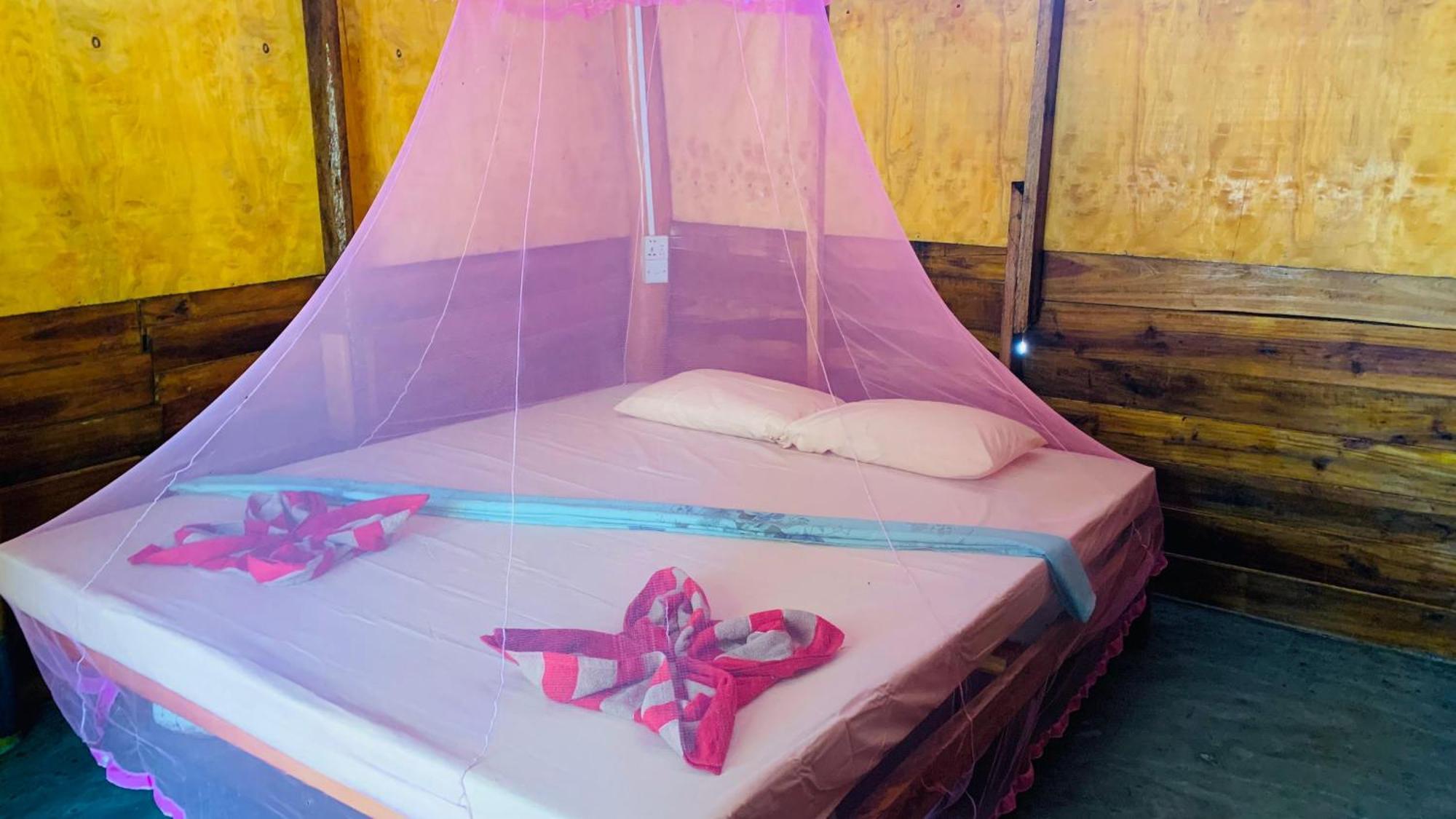 Breezy Beach Cabanas Vịnh Arugam Ngoại thất bức ảnh