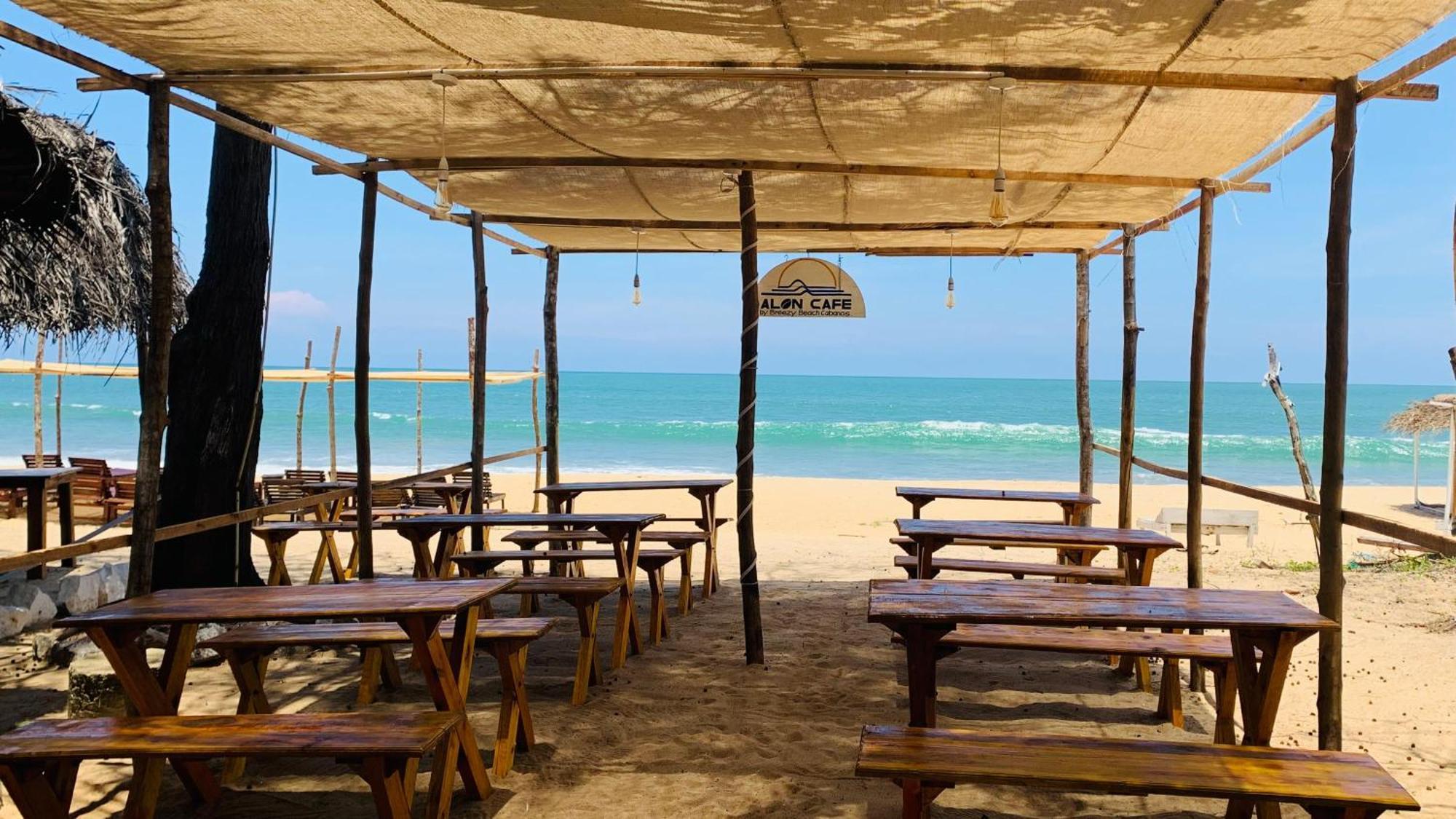 Breezy Beach Cabanas Vịnh Arugam Ngoại thất bức ảnh