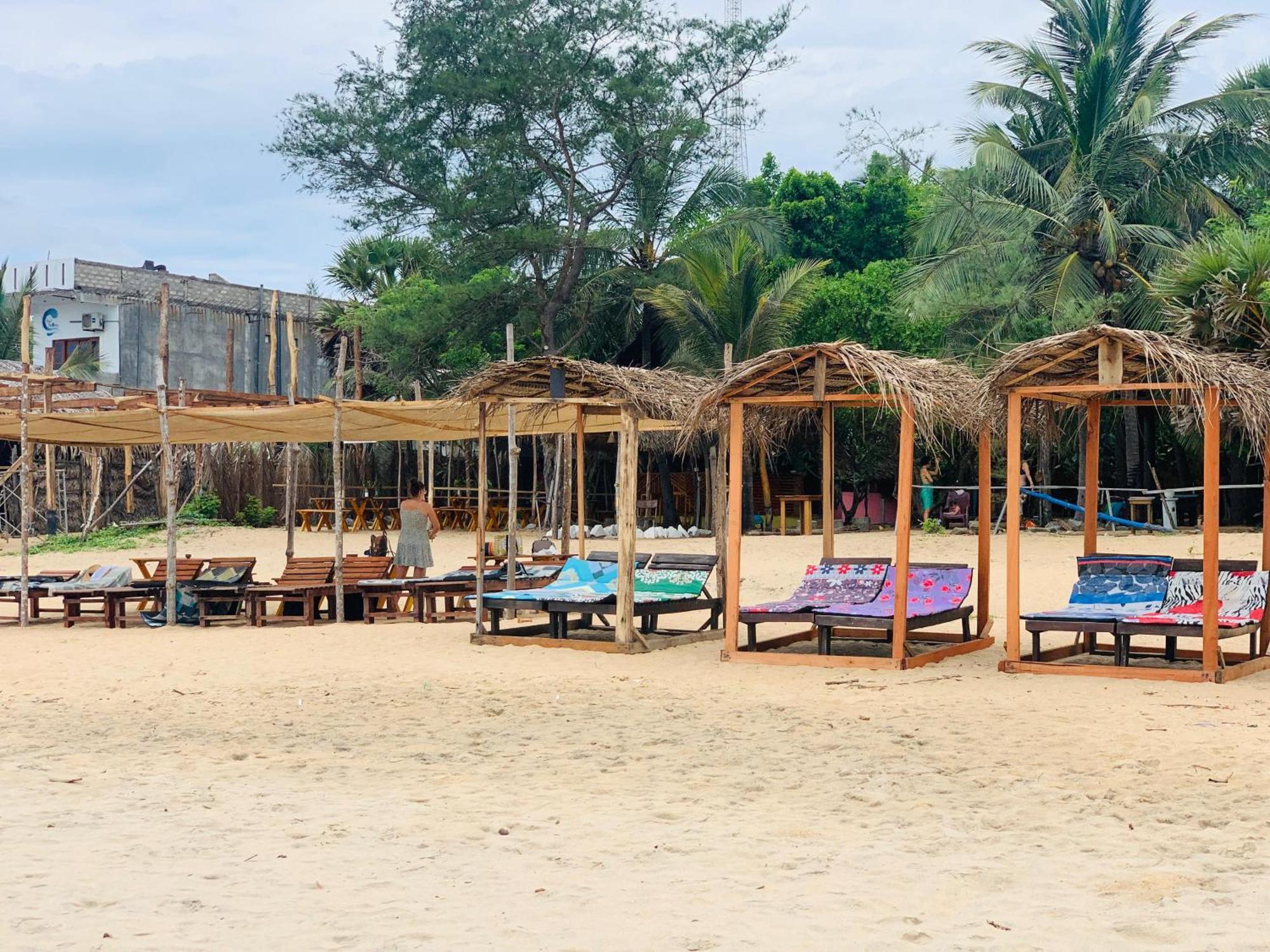Breezy Beach Cabanas Vịnh Arugam Ngoại thất bức ảnh